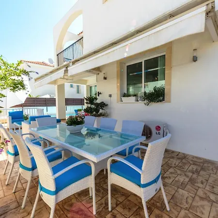 Villa La #2 Protaras